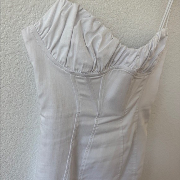 Zara Ruffled White Top - Picture 2 of 5